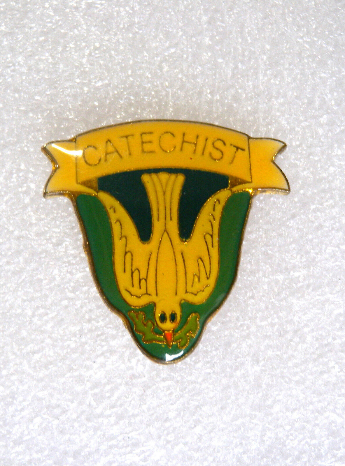 Catechist White Dove with Olive Branch Vintage Religious Lapel Hat Pin Tie Tack