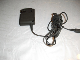 nintendo  adapter  usg-002   - $9.99