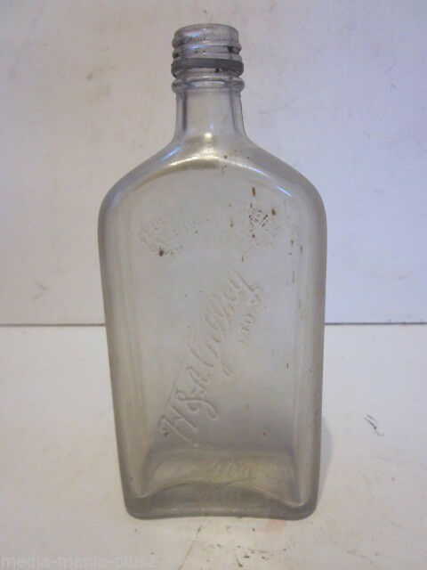 VINTAGE H & A GILLEY GIN BOTTLE EMPTY - Other