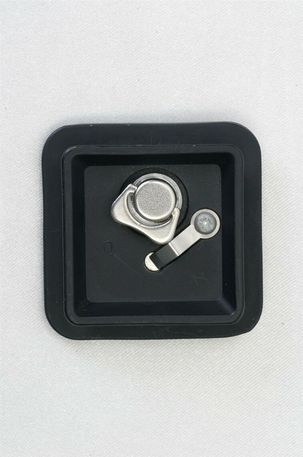 Quick Release Plate for Giottos IY442 tripod & Giottos IY332 tripod