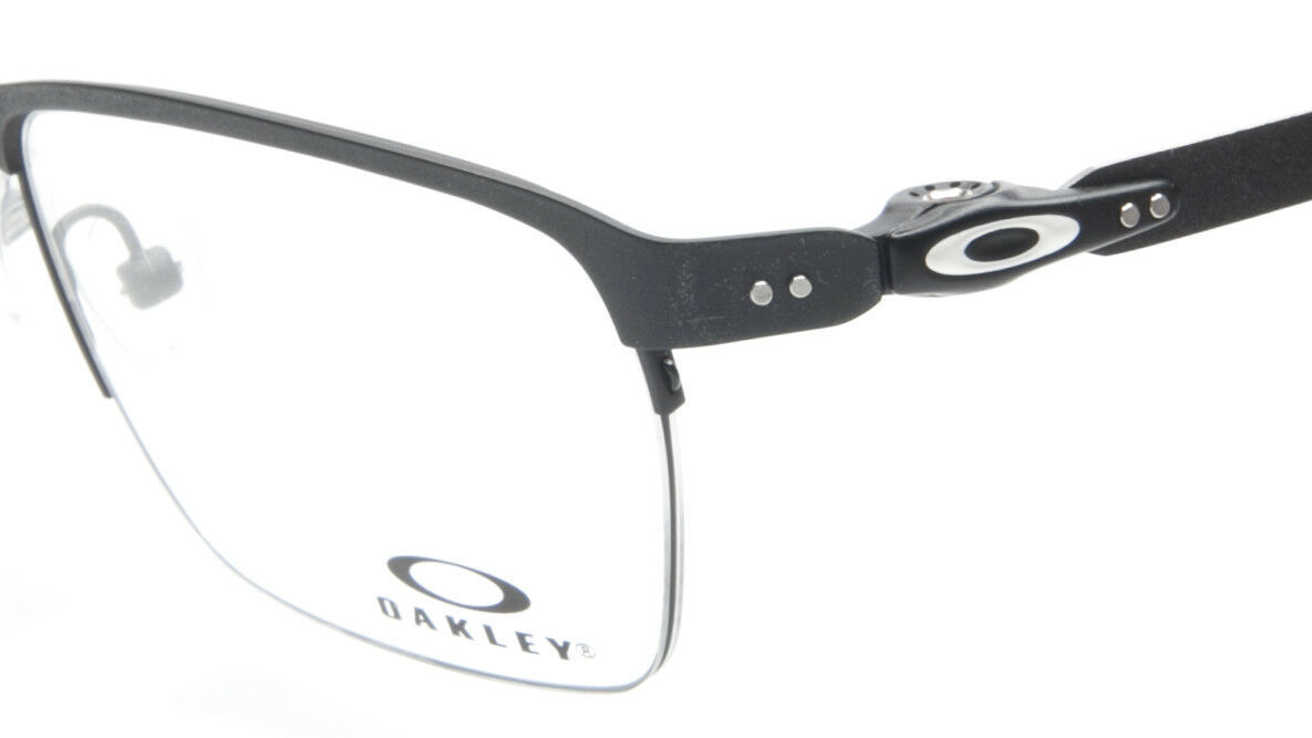 eyeglass style 2023