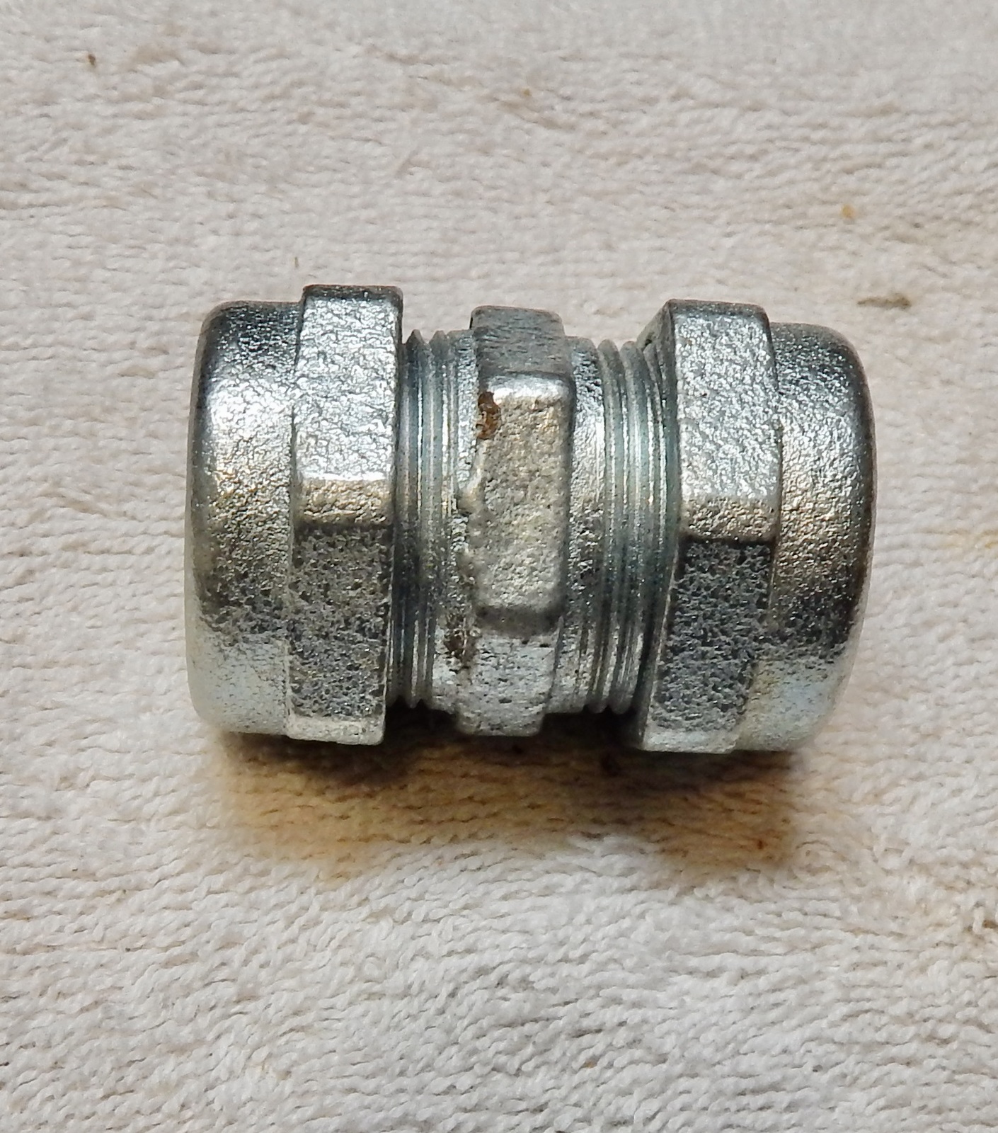 1/2” Compression Coupling 1ea OZ/Gedney Rigid 30050 Gland Threadless