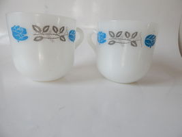 Vintage Termocrisa Milk Glass 2 coffee / tea cups mugs rare hard to find... - $9.89