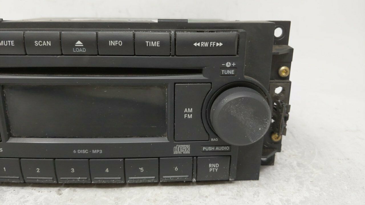 2006-2008 Dodge Ram 1500 Am Fm Cd Player Radio Receiver 62284 - Dash Parts