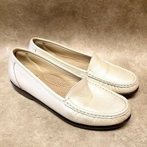 SAS Womens  H3145233 Size 8.5 N Ivory  Slip On Loafer Comfort Shoes - $24.99