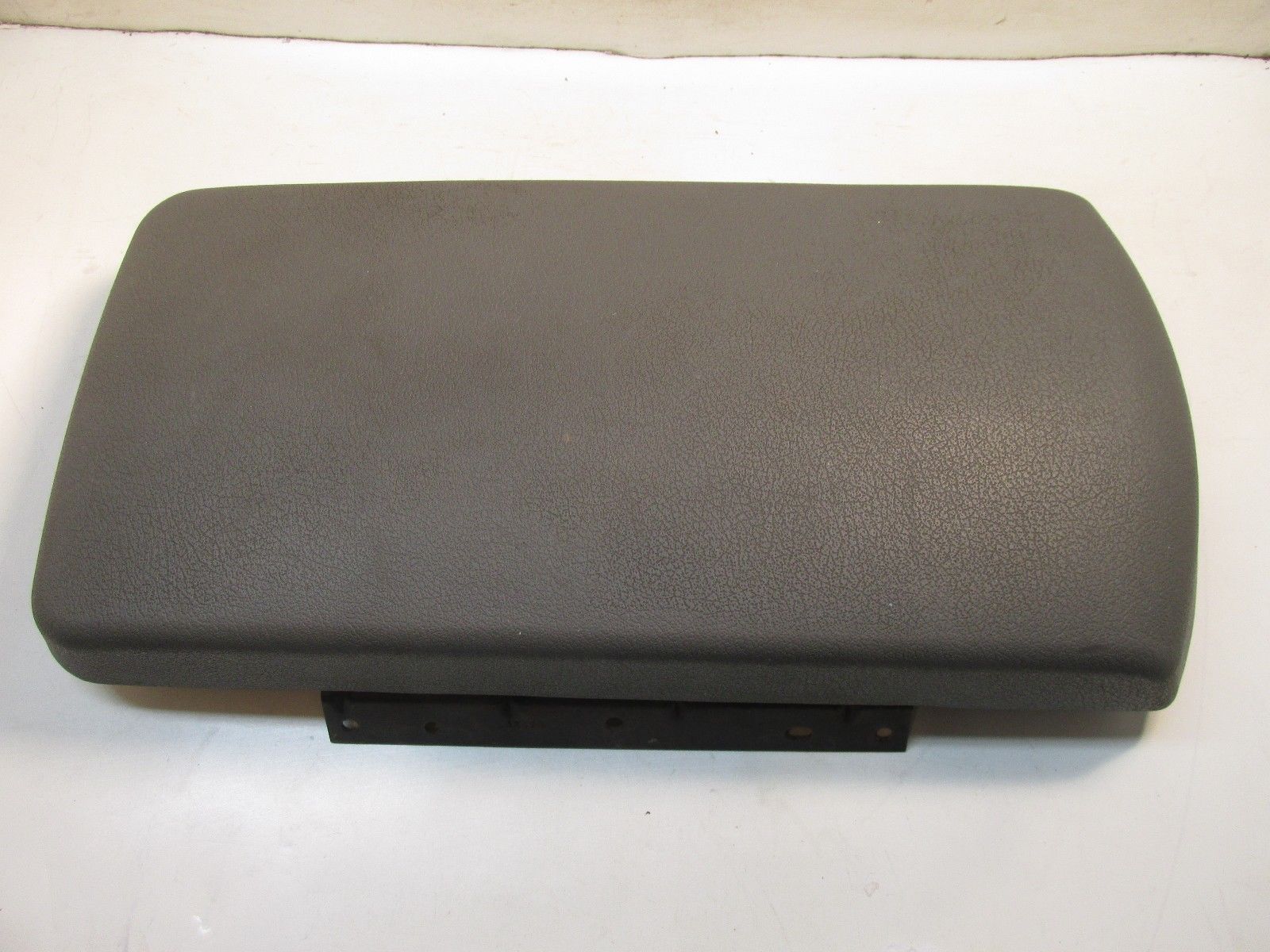 Dodge Durango Center Console Lid 411 - Consoles & Parts