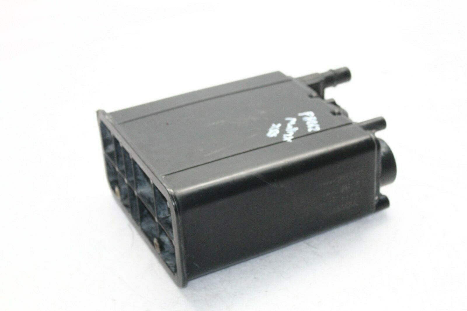 20052010 TOYOTA MATRIX XRS COROLLA FUEL VAPOR CHARCOAL CANISTER P8062