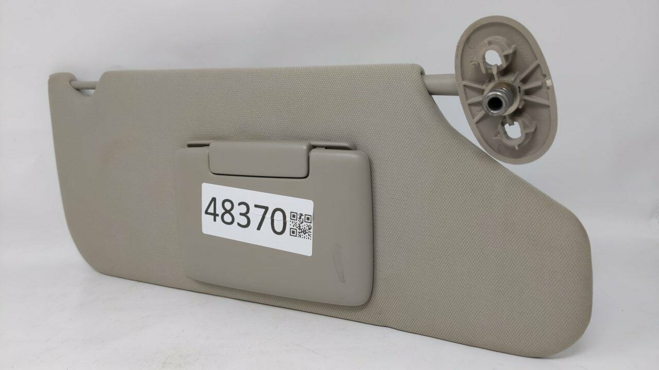 20052010 Jeep Cherokee Passenger Right Sun Visor Sunvisor Gray 48370