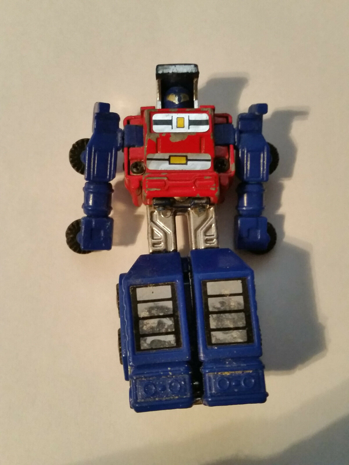 Vintage optimus Prime Small Figure - Transformers & Robots