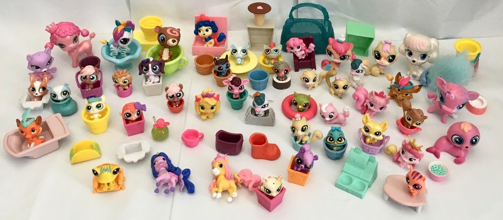 lot-of-90-hasbro-littlest-pet-shop-lps-toys-rare-retired-accessories