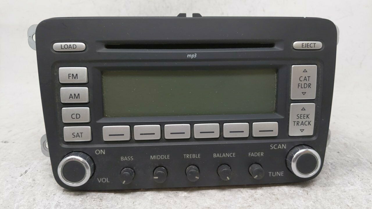 20092017 Volkswagen Tiguan Am Fm Cd Player Radio Receiver 54713 Dash