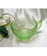 3021 Antique Indiana Glass No.612 Green Horseshoe Cup - $10.50