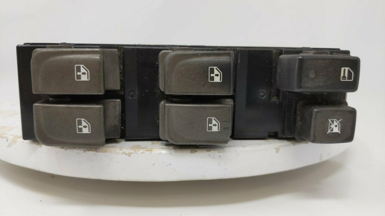 20072008 KIA OPTIMA Driver Left Door Master Power Window Switch 44059