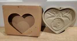 2002 Pampered Chef Peace on Earth Heart Stoneware Cookie Mold #2926, NEW... - $12.59