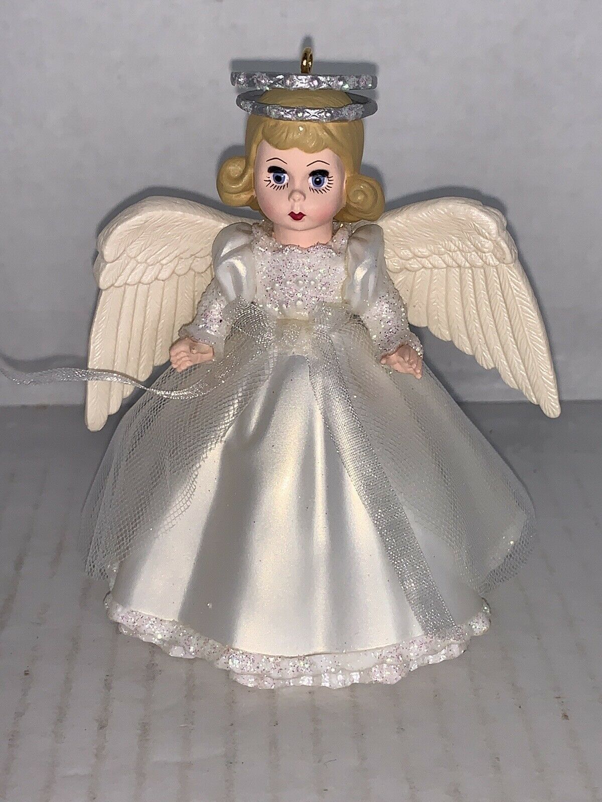 Hallmark Keepsake Ornament Twilight Angel Madame Alexander 2000 - 2000-2005