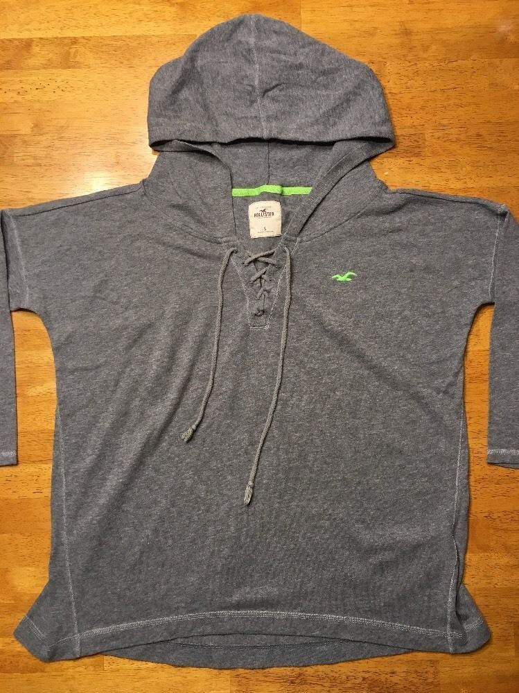 hollister hooded tee