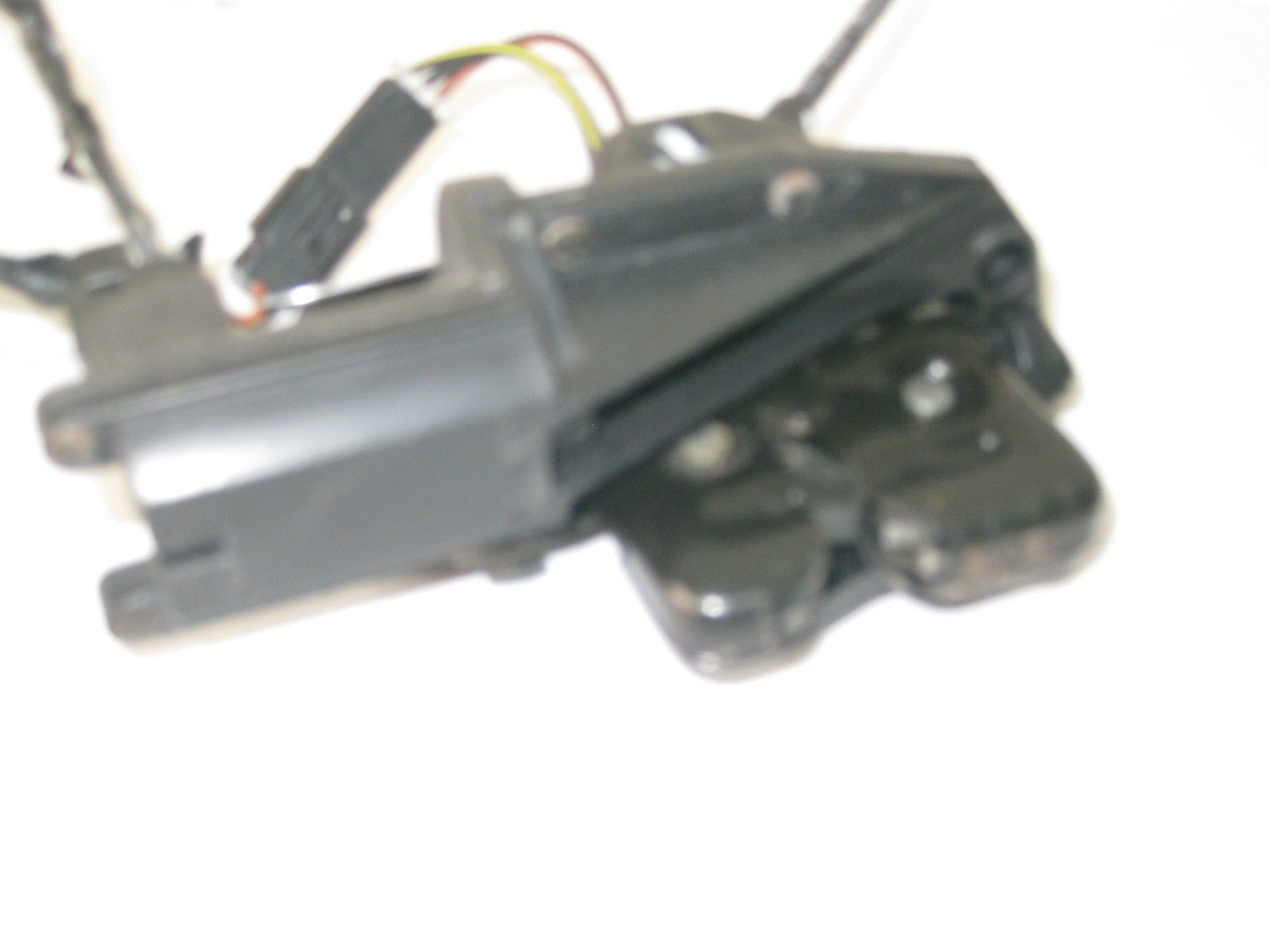 Buick Century 2000 Trunk Lid Latch and Key Set OEM Hoods