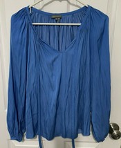 Vince Camuto Women&#39;s Lightweight Thin V-Neck Blouse Size XS - $15.83