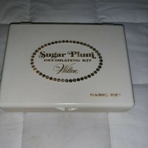 Vintage Wilton Sugar Plum Decorating Kit - Basic Kit - $7.99