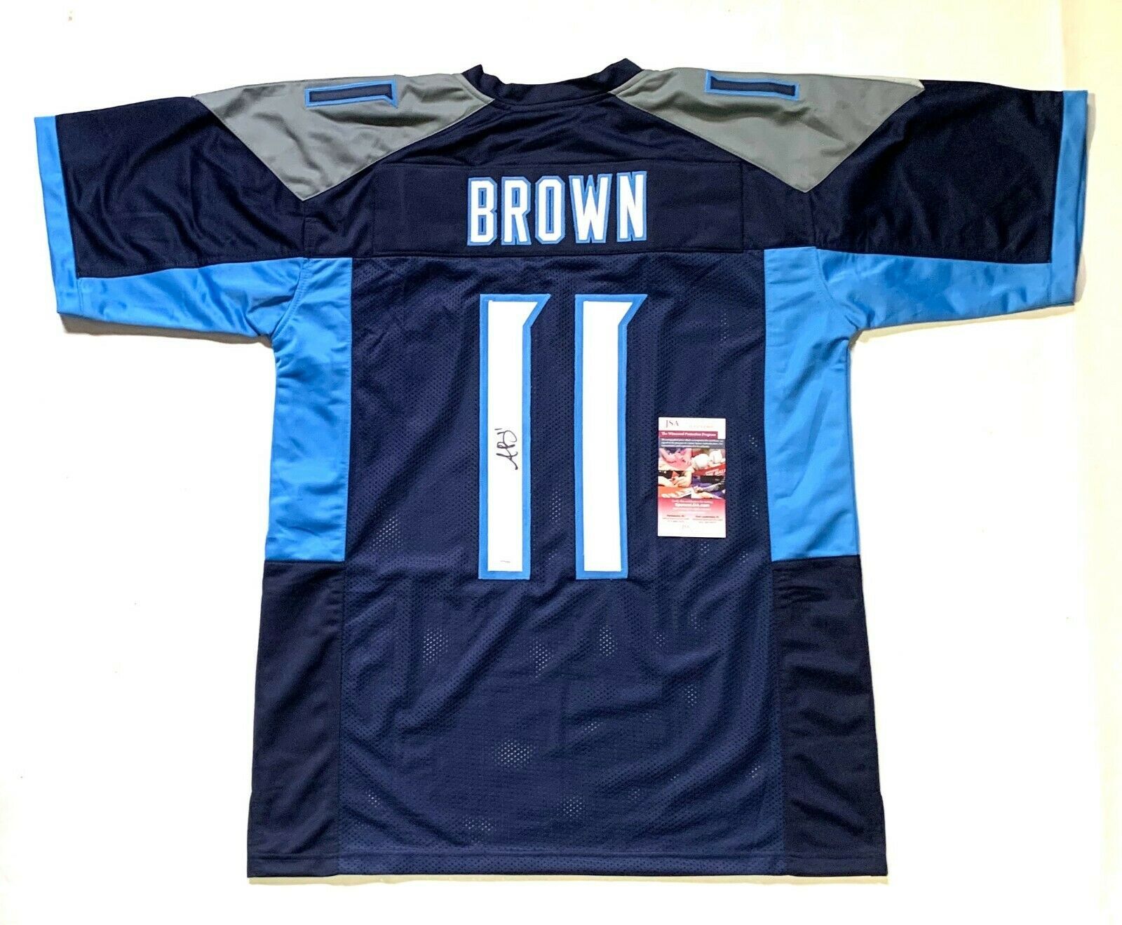 men aj brown eagles jersey