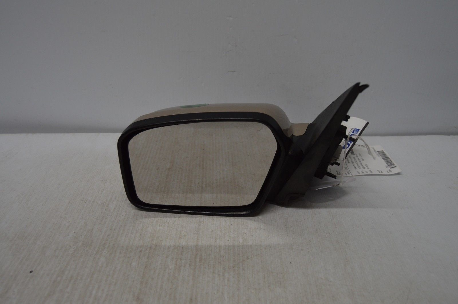20062010 FORD FUSION REAR VIEW SIDE MIRROR LEFT GOLDEN AK27002 Mirrors