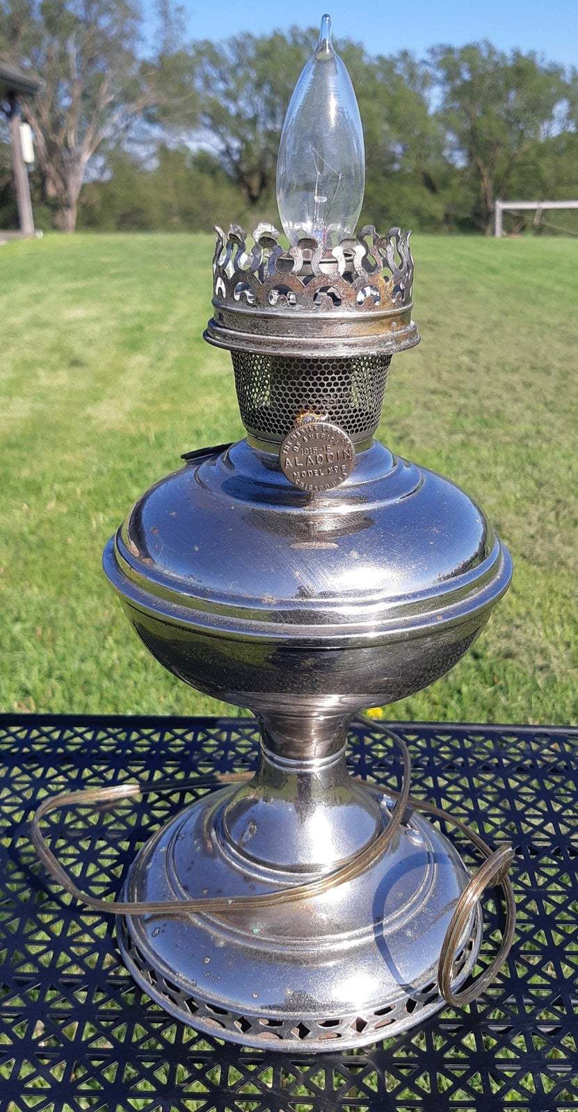 Antique Aladdin Model 6 Electrified Nickel Oil Lamp - Table Lamps