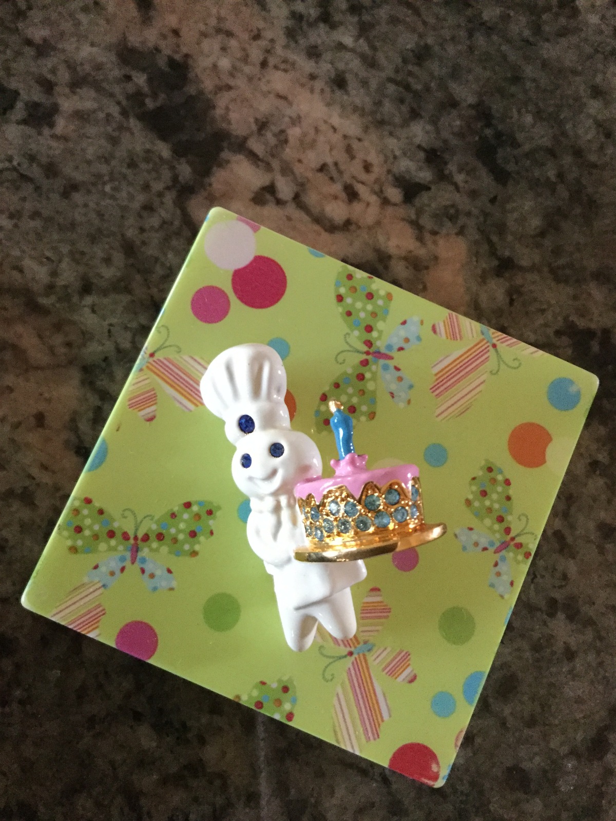 collectible-pillsbury-doughboy-birthday-pin-other