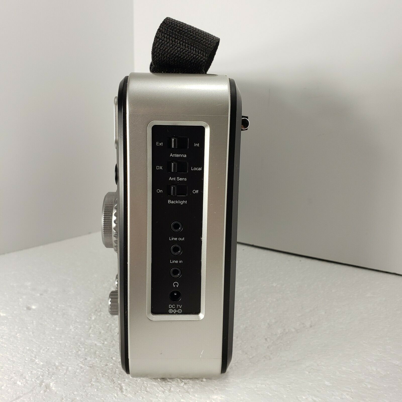 Eton Field BT Grundig Edition AM/FM Shortwave Radio RDS And Bluetooth