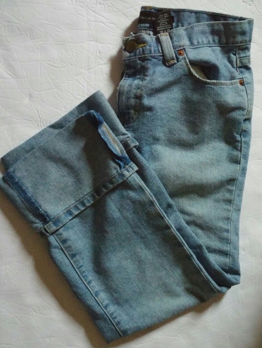 calvin klein denim capris