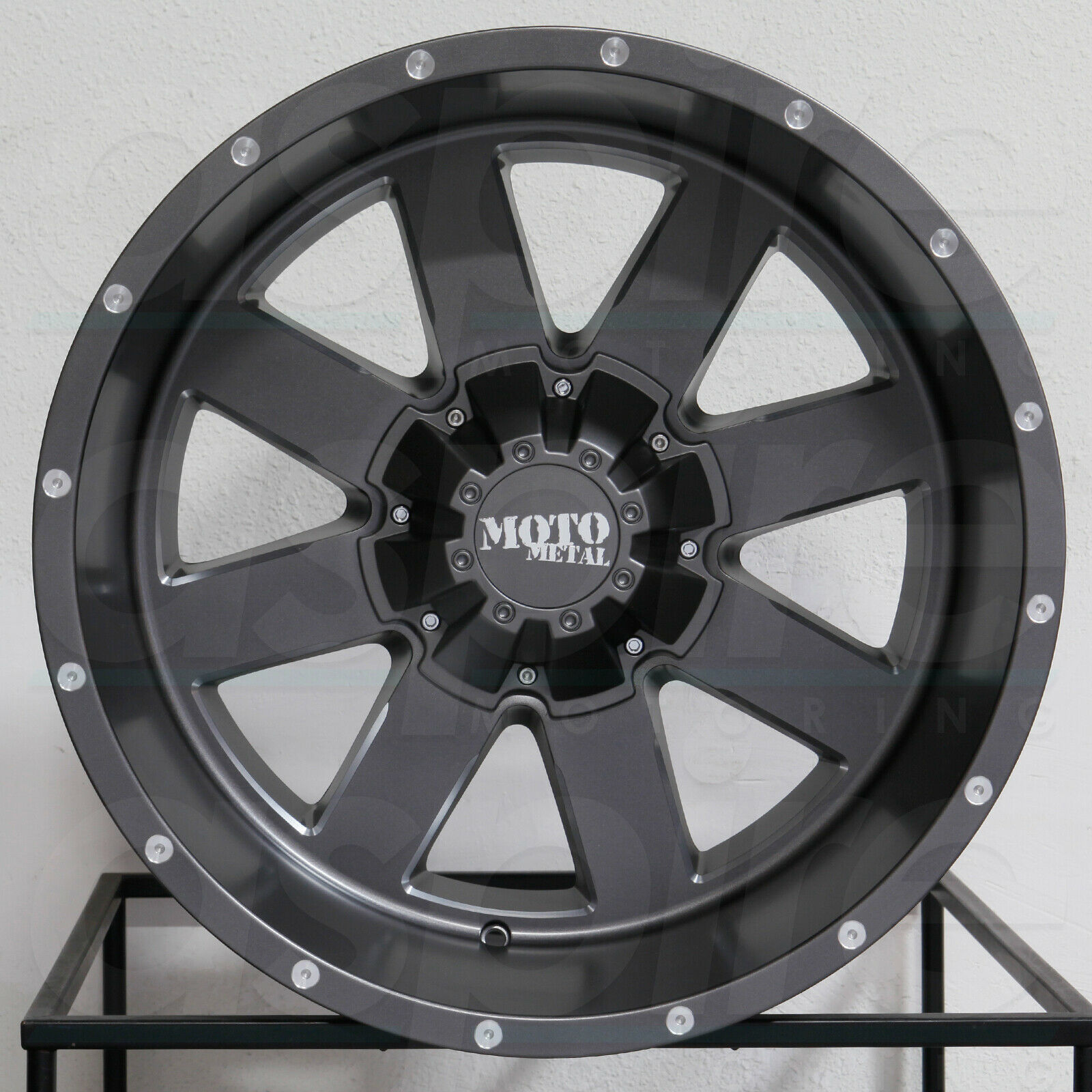 One 18x12 Moto Metal MO962 8x6.5/8x165.1 -44 Gunmetal Wheels Rims - Wheels