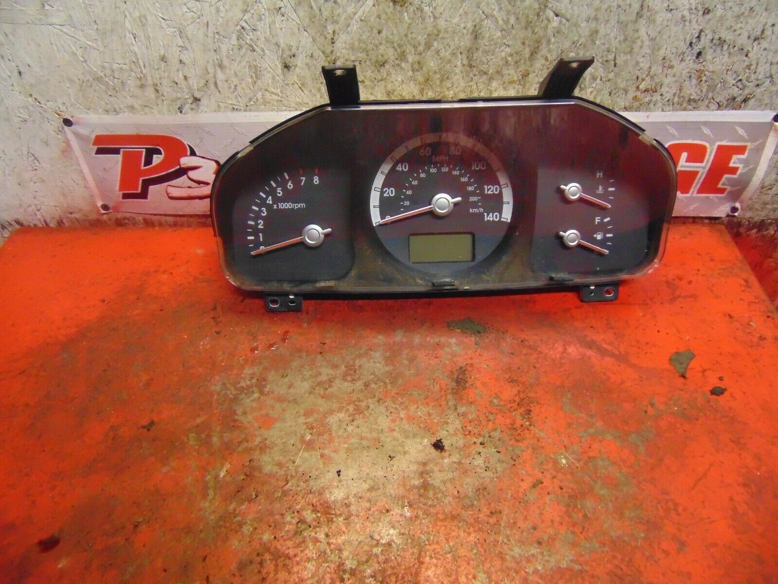 06 07 Kia Sportage speedometer instrument gauge cluster 940011f041 Car & Truck Parts