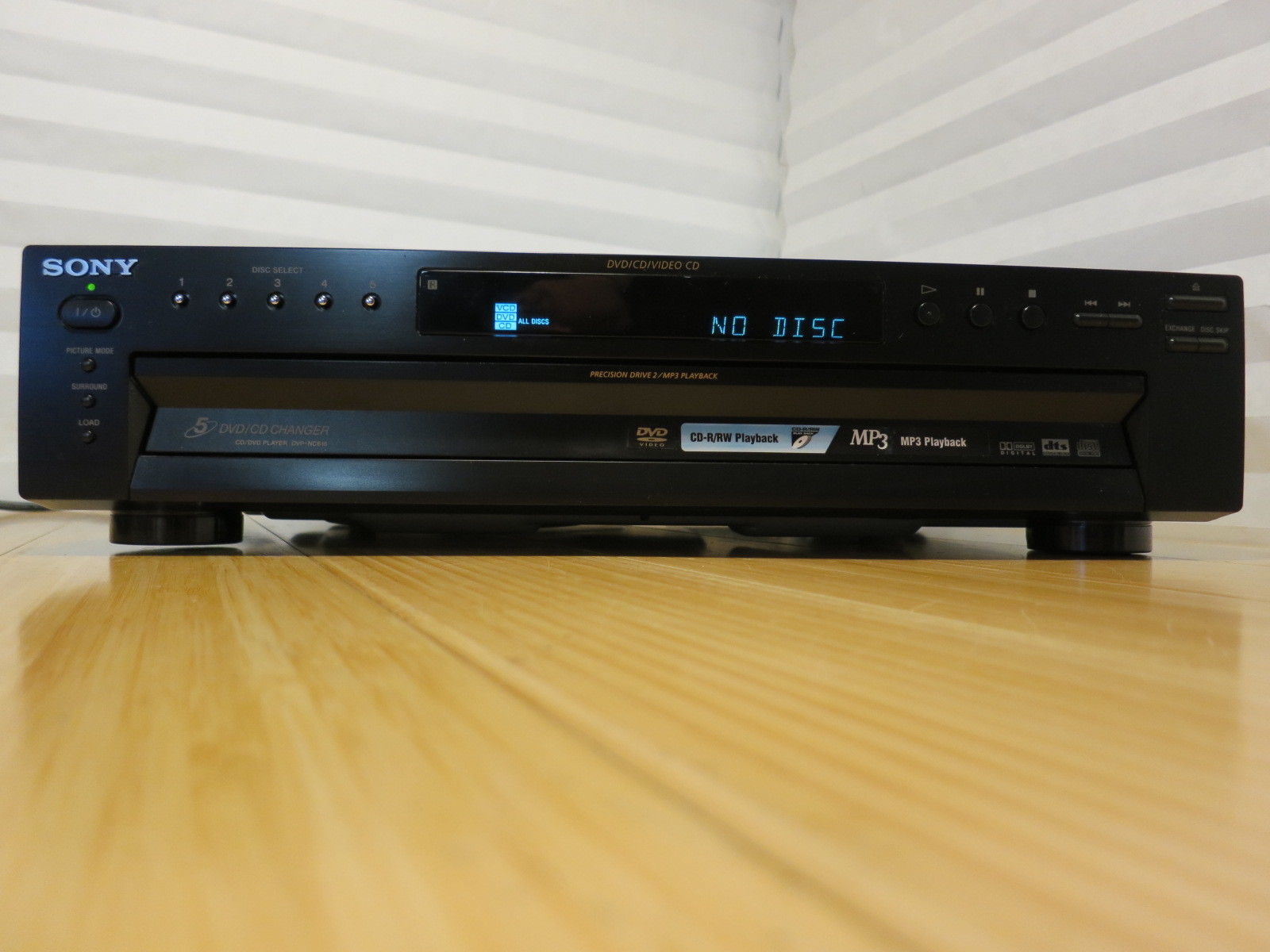 Sony DVP-NC615 5 Disc Changer DVD CD MP3 Carousel Player With Remote ...