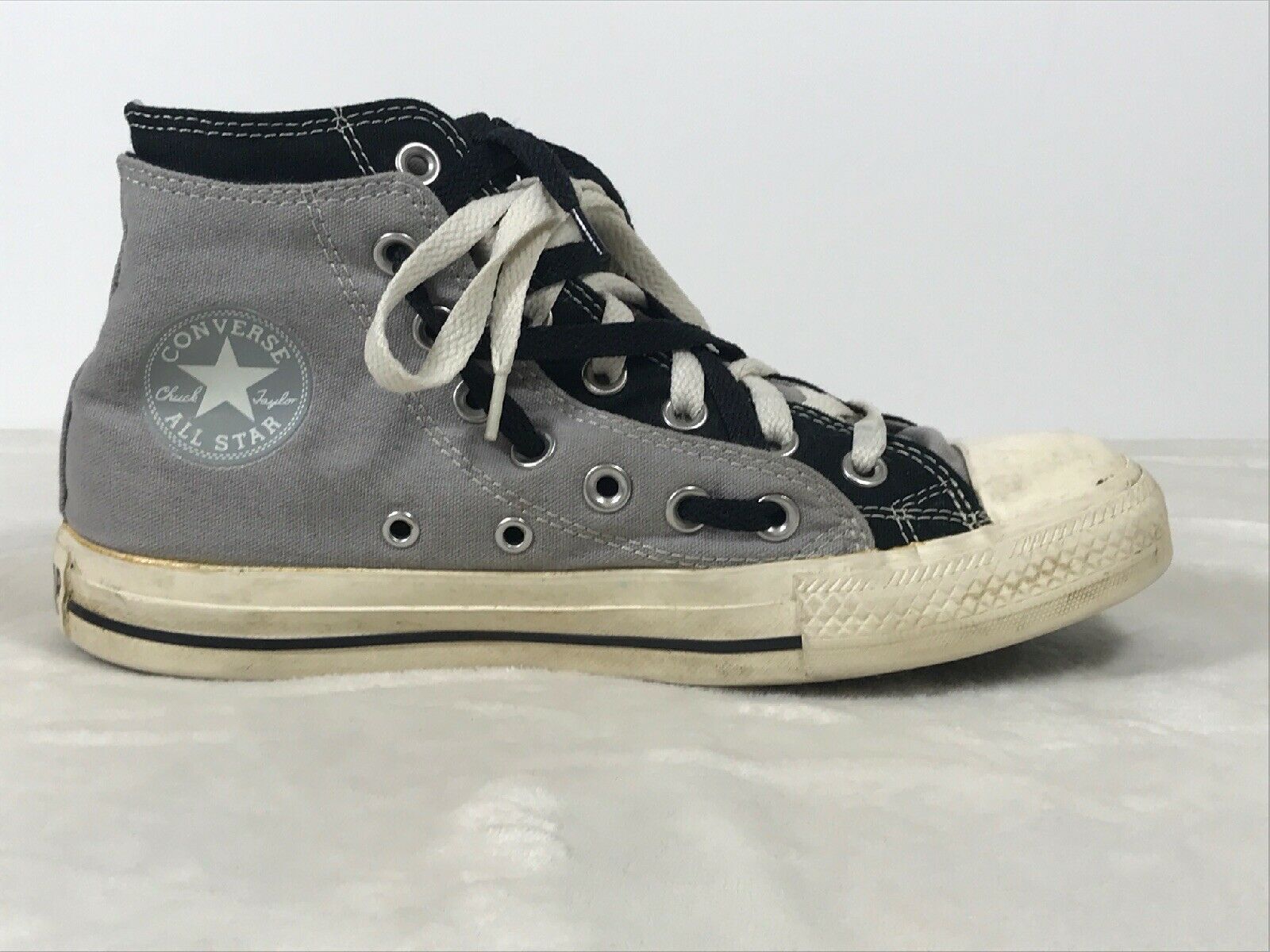 grey converse black laces
