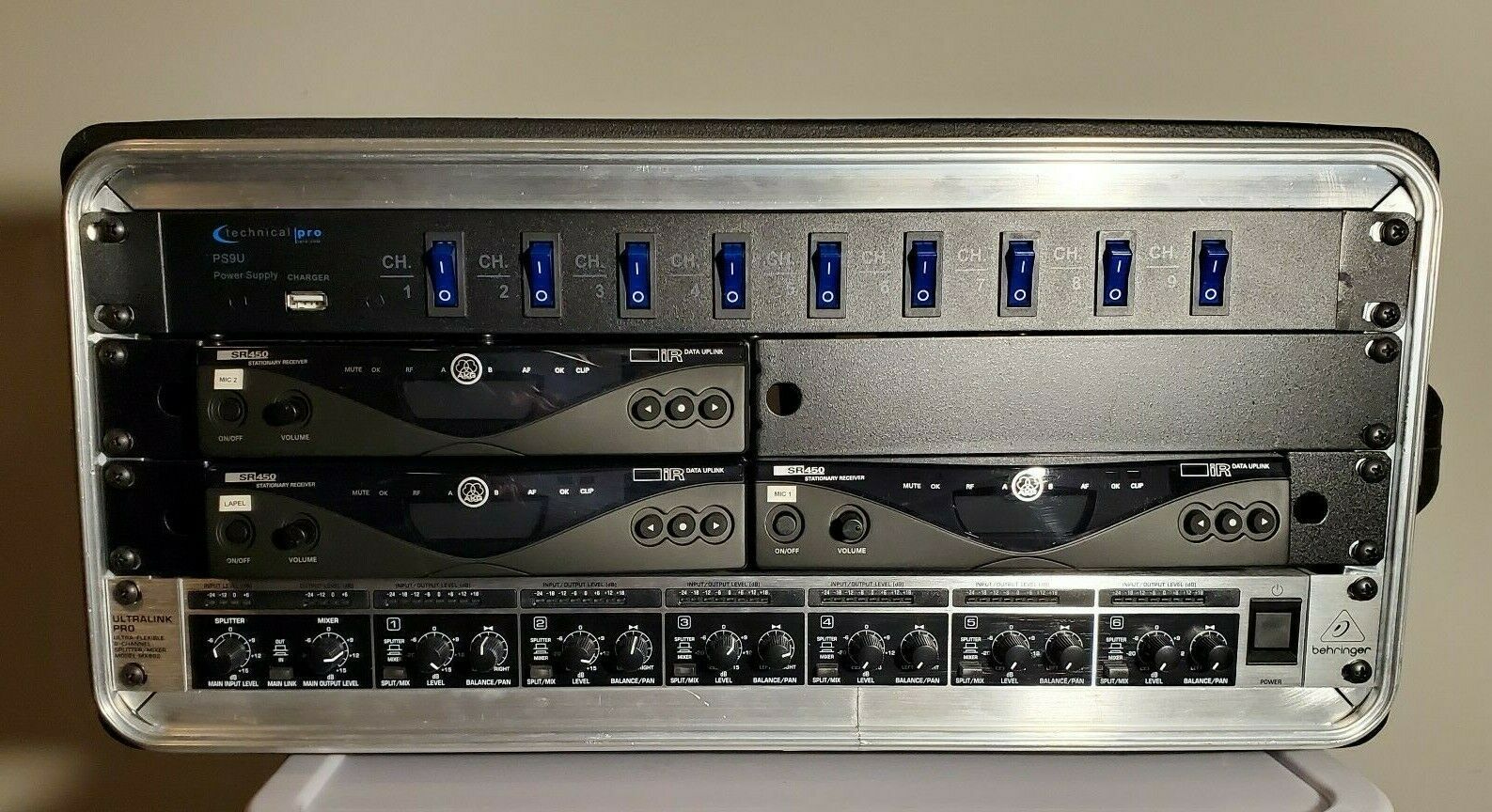 Behringer Ultralink Pro MX882 8 Channel Splitter/Mixer Bundle in SKB