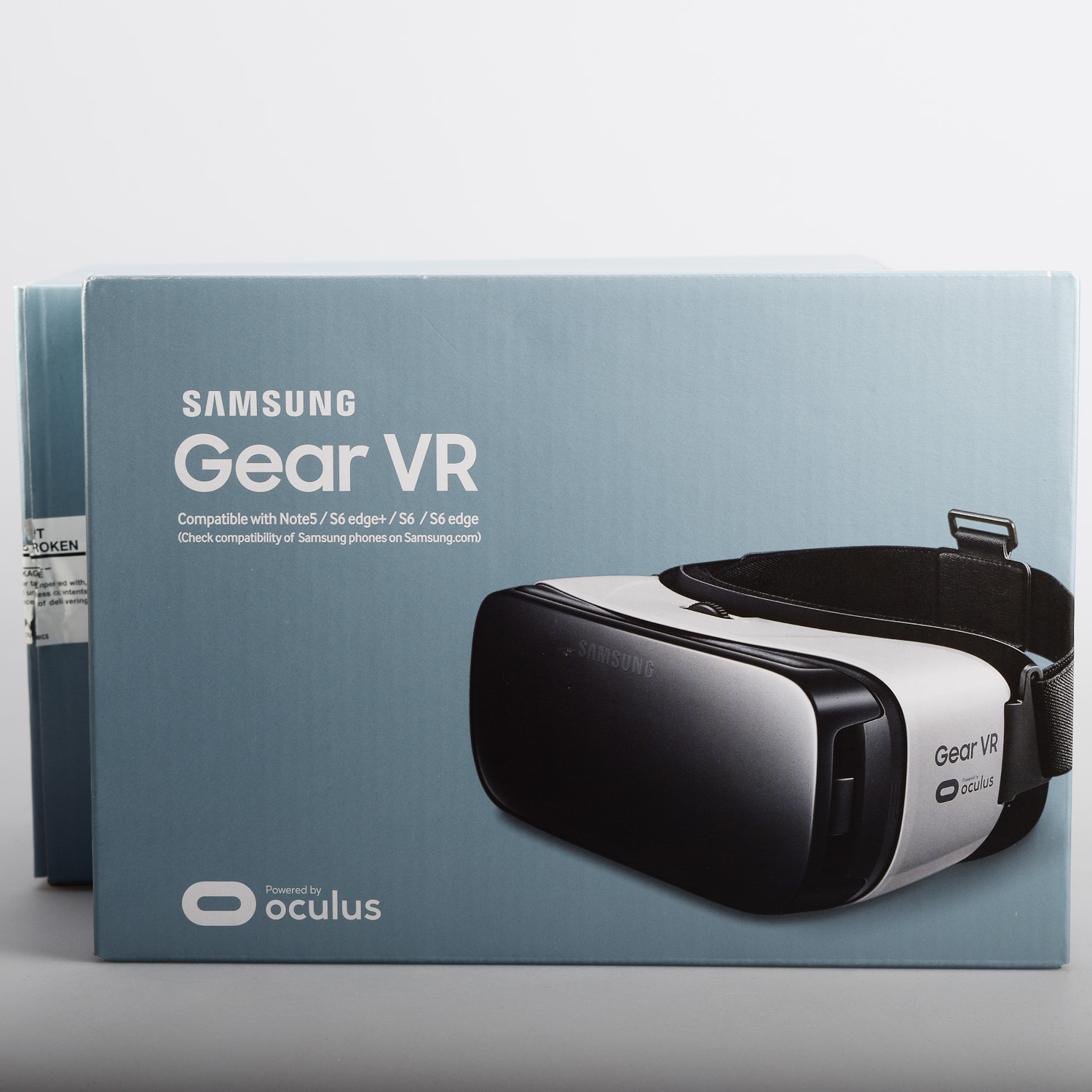 Samsung vr. Samsung Gear VR Oculus. Samsung VR Oculus. Самсунг Окулус Gear VR. Очки VR для s 7 Samsung.