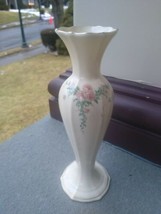 LENOX PETITE ROSE BUD VASE GOLD ACCENT 7 3/4 &quot; Tall w/tag - $10.99