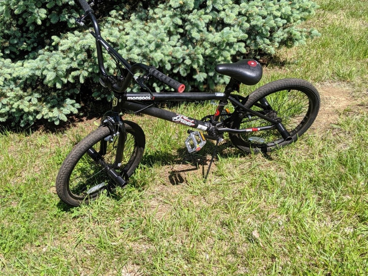 20 inch mongoose brawler