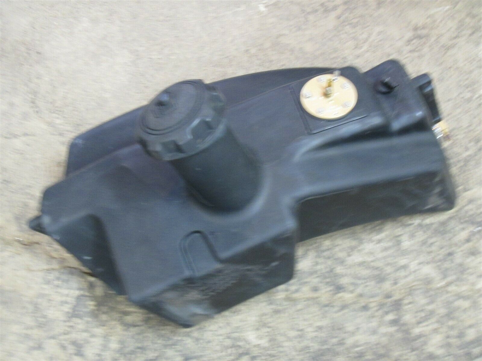 Cub Cadet 6284 7264 7304 7284 Compact Tractor Diesel Fuel Tank ...