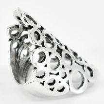 Bohemian Inspired Silver Tone Geometric Connected Washer Circles Statement Ring image 4