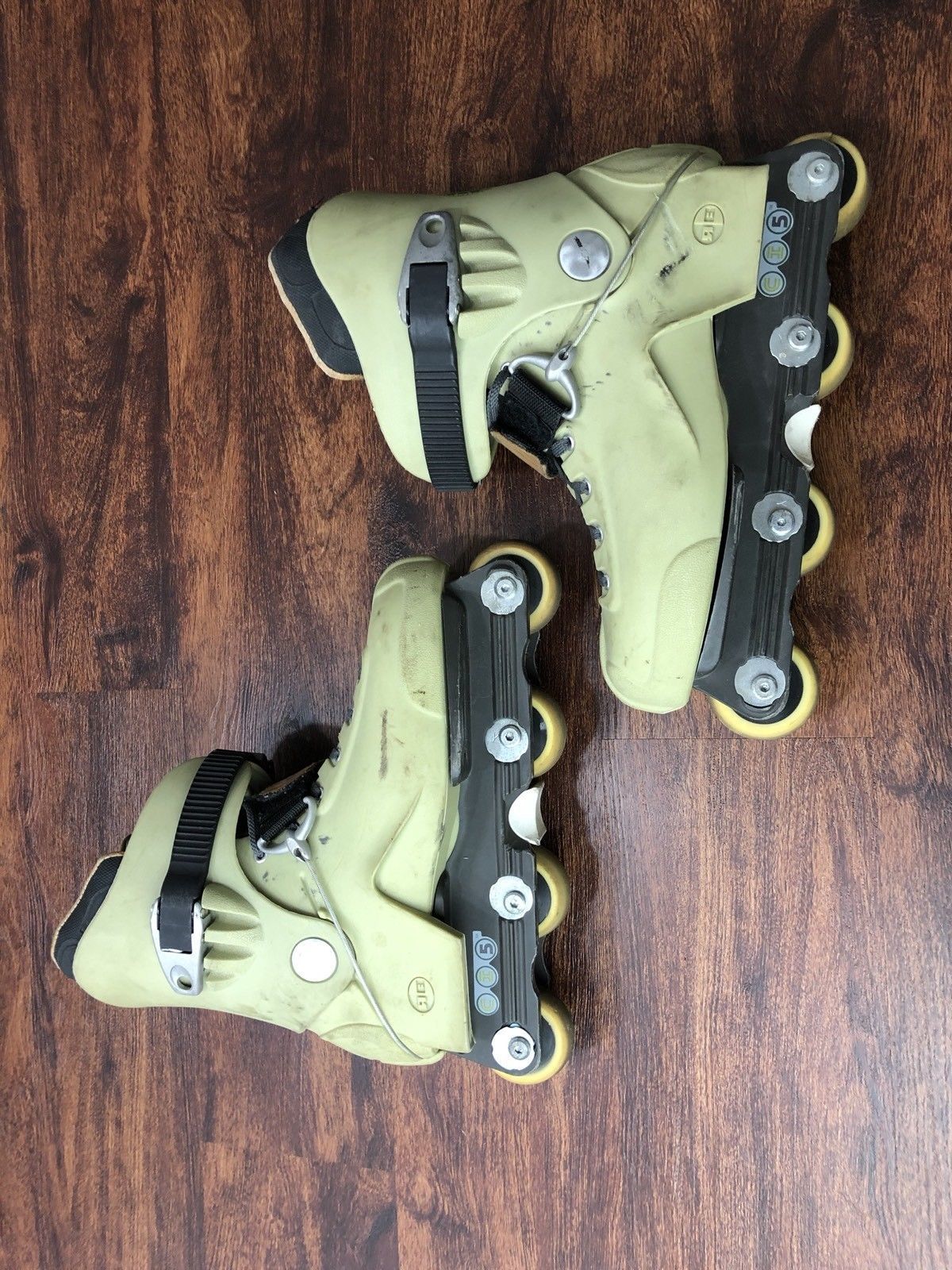 ROLLERBLADES CXS Buckle Up Light Green Inline Skates Roller Blades