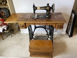 Antique Victorian Fiddle Singer Treadle Sewing Machine Coffin cabinet 16... - $940.50