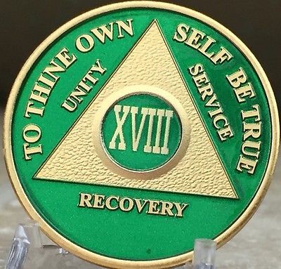 18 Year AA Medallion Green Gold Plated Alcoholics Anonymous Sobriety Chip Coin