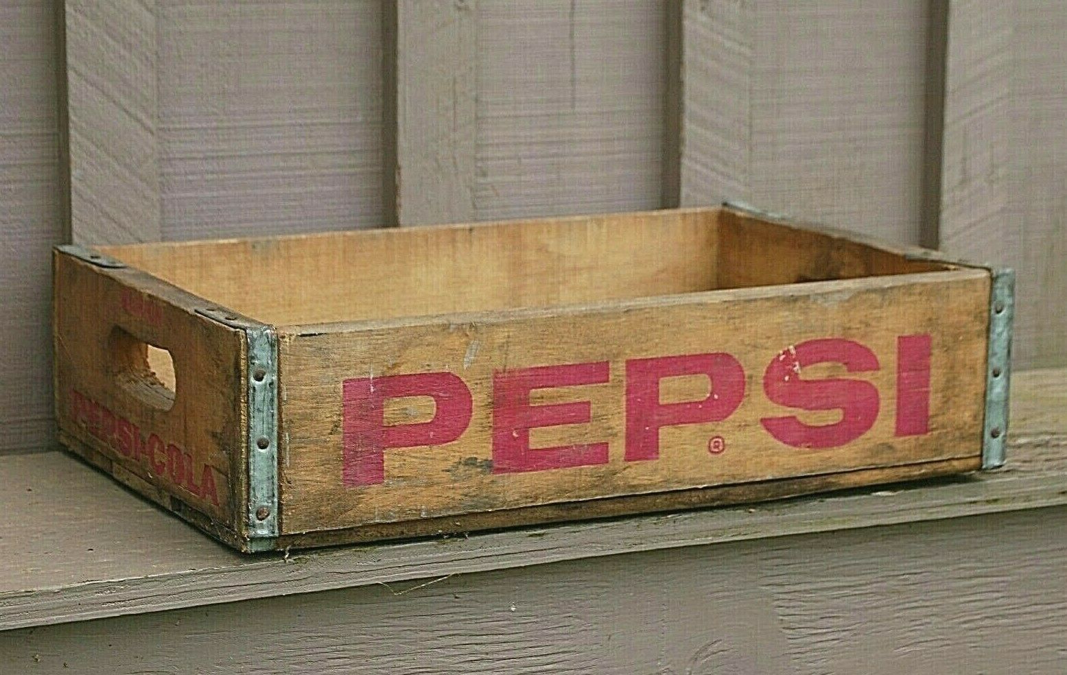 Primary image for Pepsi Cola Natural Wooden Soda Pop Bottle Crate Carrier Tool Open Box Signer '82