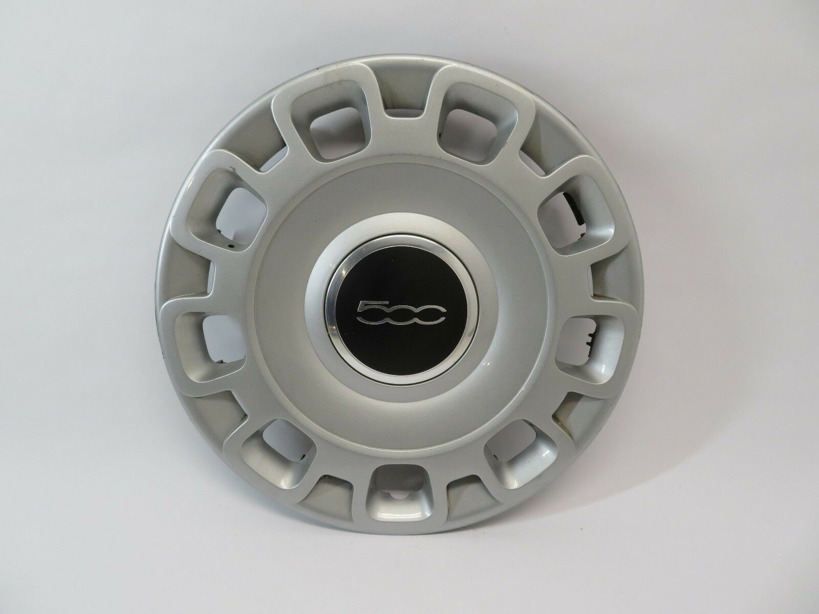 10471 FIAT 500 12 13 14 15 16 17 15" CENTER WHEEL COVER PIECE HUBCAP