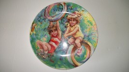 &quot;RIDING HIGH&quot; COLLECTOR PLATE Wedgwood By Mary Vickers - $11.54