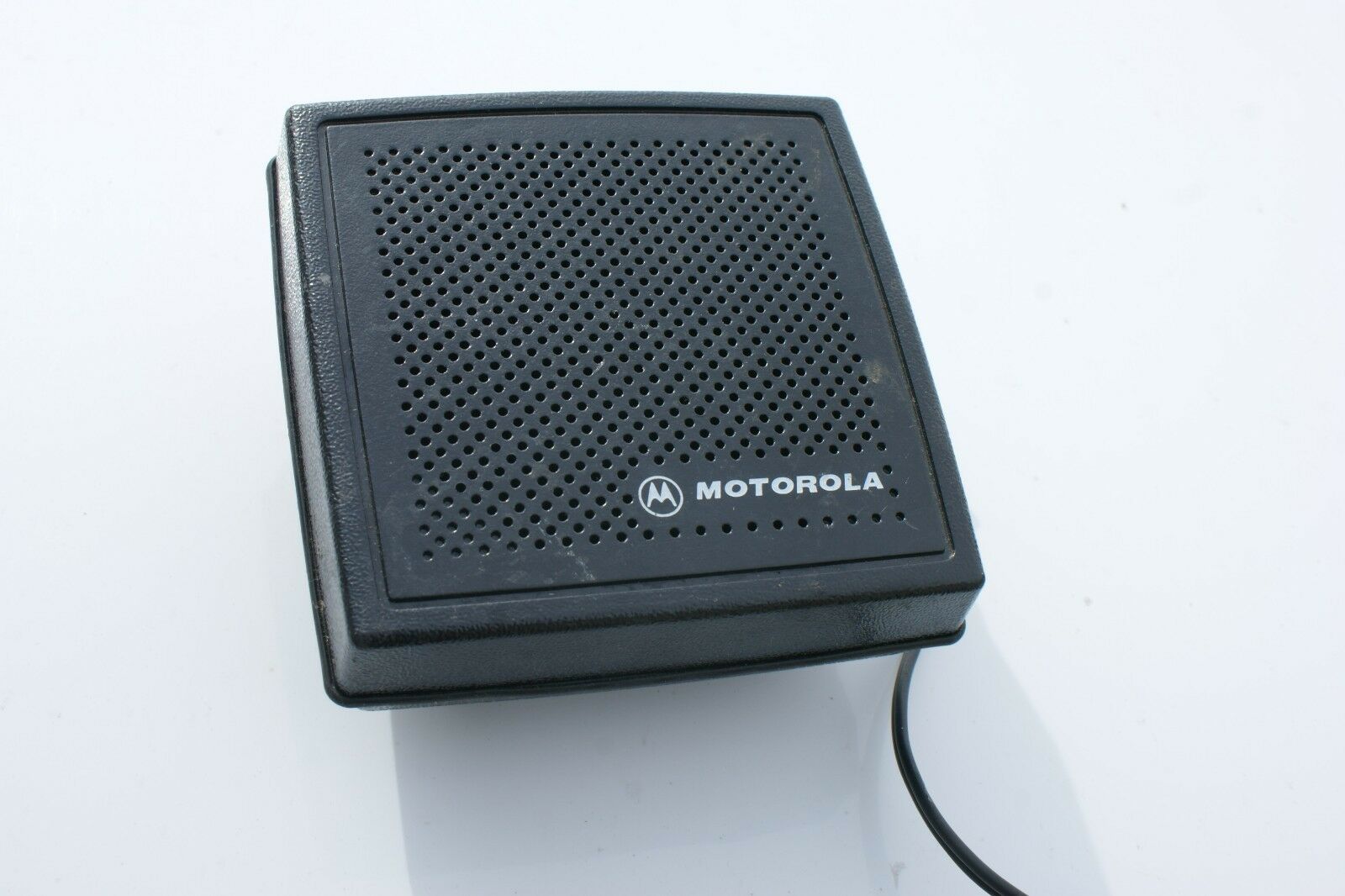 Motorola External Two Way Radio HAM CB VHF UHF Speaker HSN4031B w/bracket Speakers