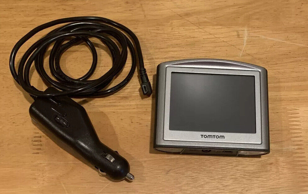 TomTom ONE 3rd Edition 1GB GPS Navigation System Maps (4N01.002) GPS