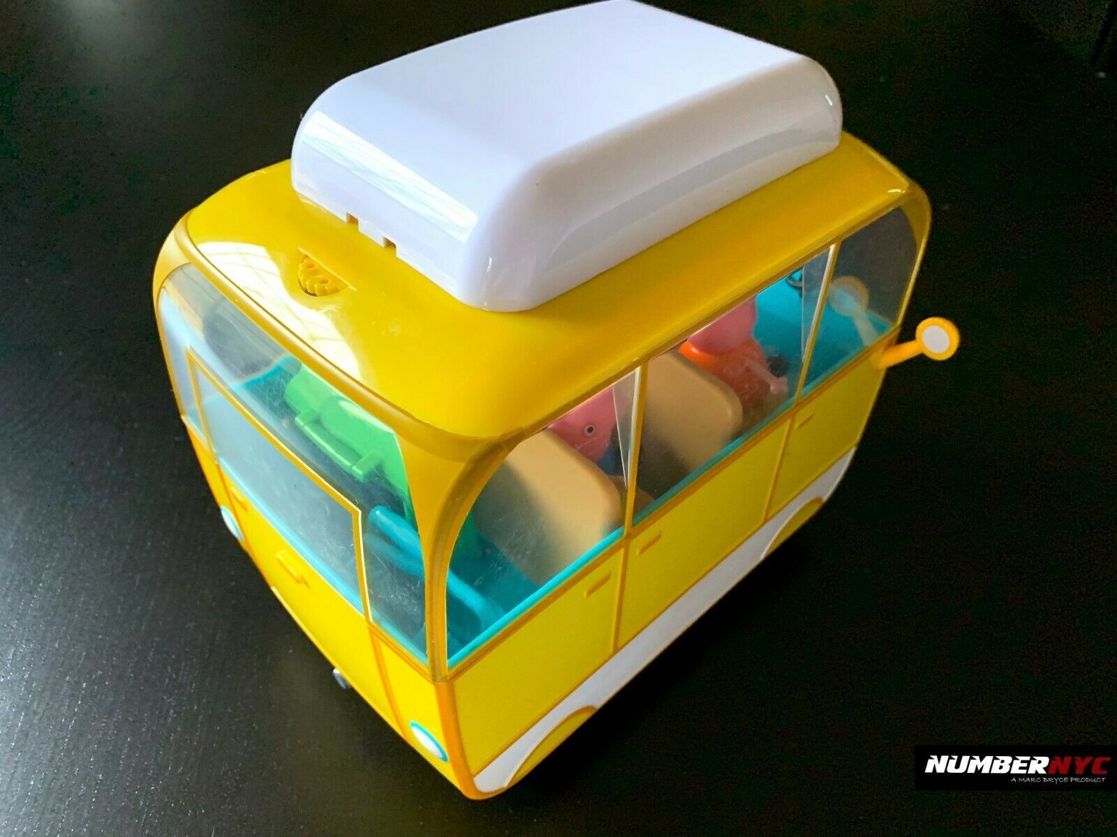 Peppa Pig & Full Family Yellow Camper Van Toy Vehicle has Removable Lid ...