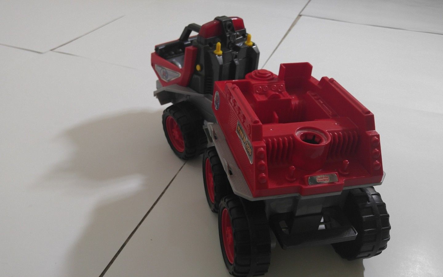 nylint construction toys