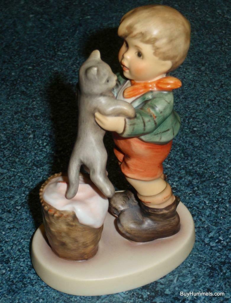 hummel cat figurines